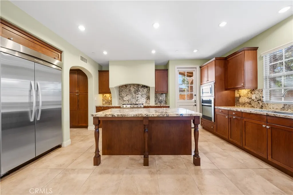 34 34 Upperbend, Irvine, California 92618 home-pic-9