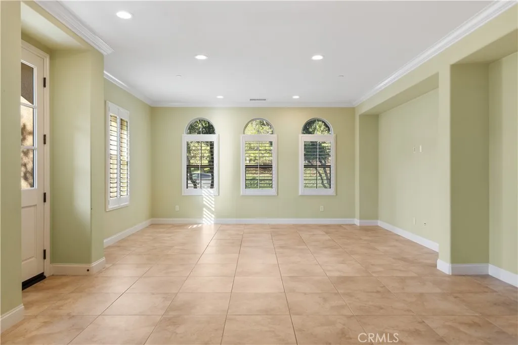 34 34 Upperbend, Irvine, California 92618 home-pic-4