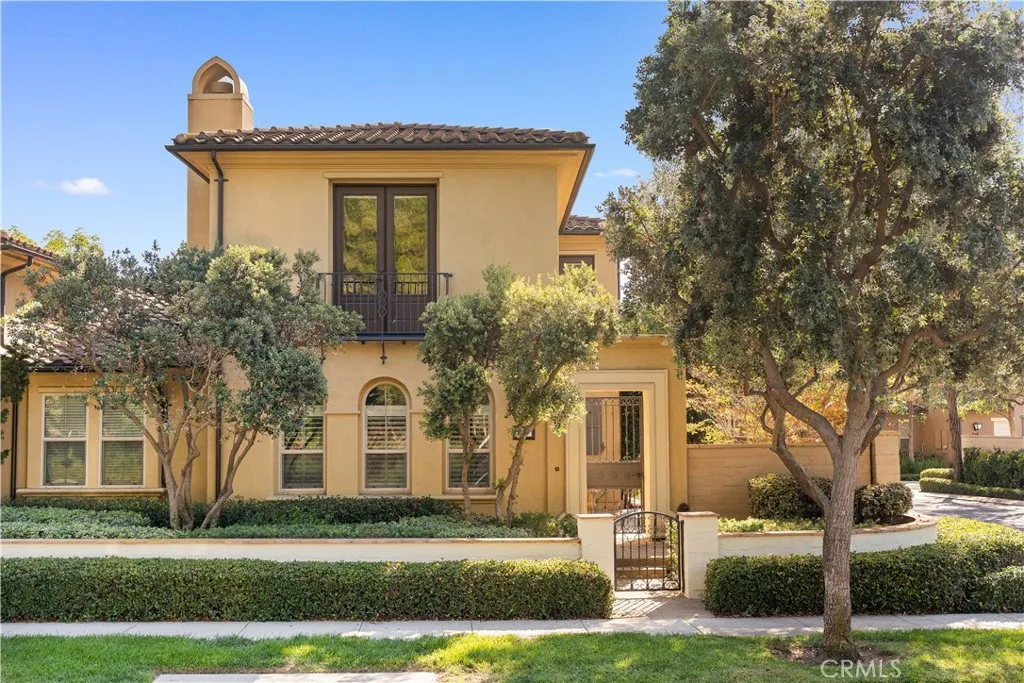 34 34 Upperbend, Irvine, California 92618 home-pic-0