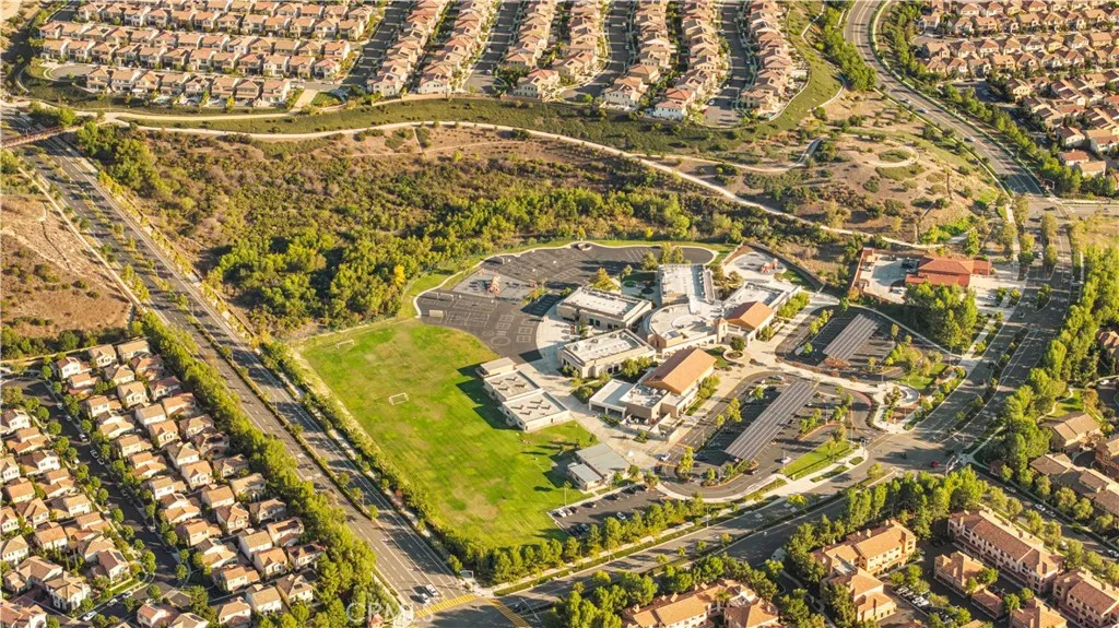 34 34 Upperbend, Irvine, California 92618 home-pic-33