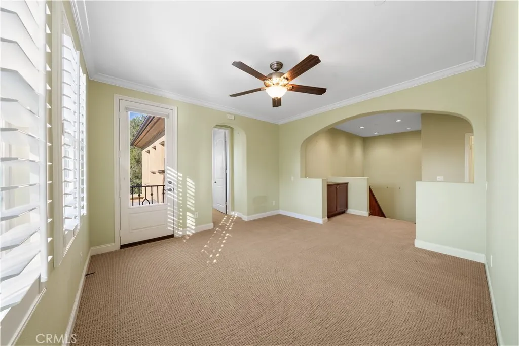 34 34 Upperbend, Irvine, California 92618 home-pic-16