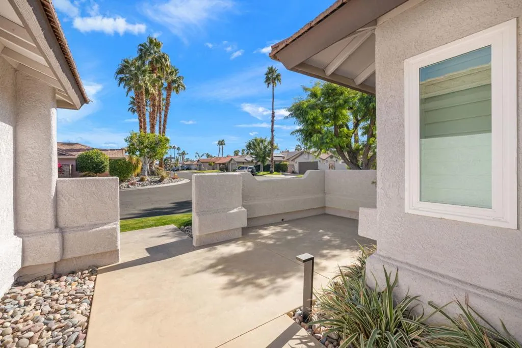 43911 La Carmela Drive, Palm Desert, California 92211 home-pic-30
