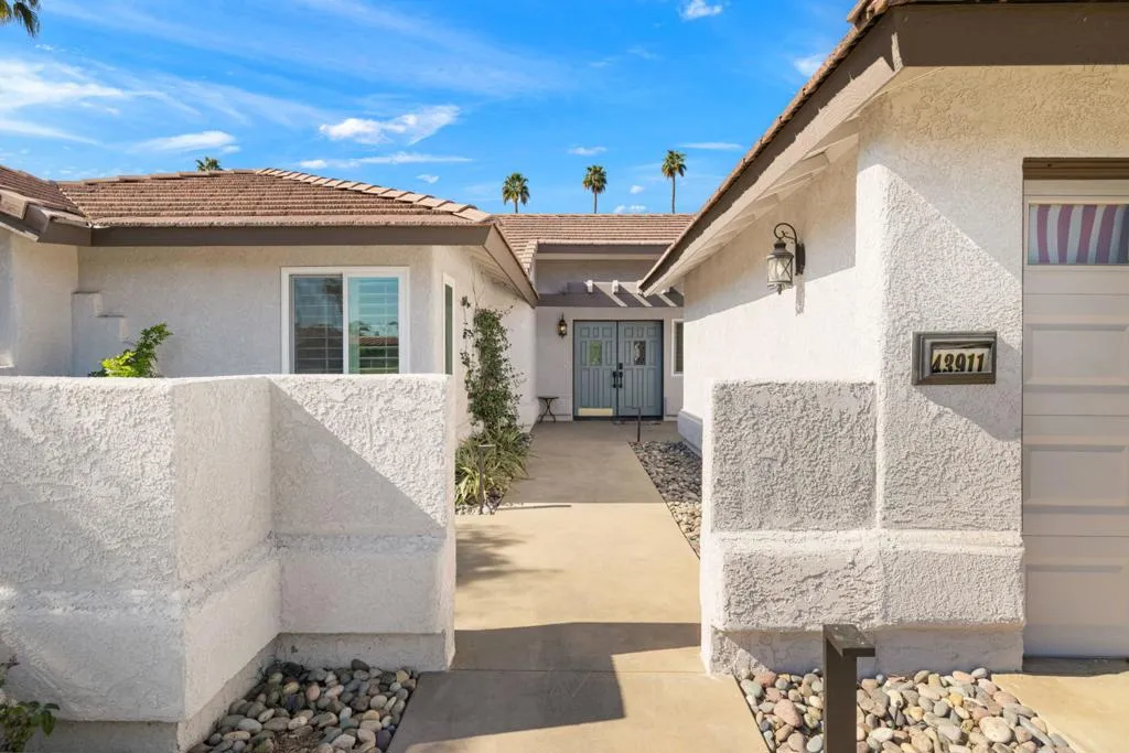 43911 La Carmela Drive, Palm Desert, California 92211 home-pic-29