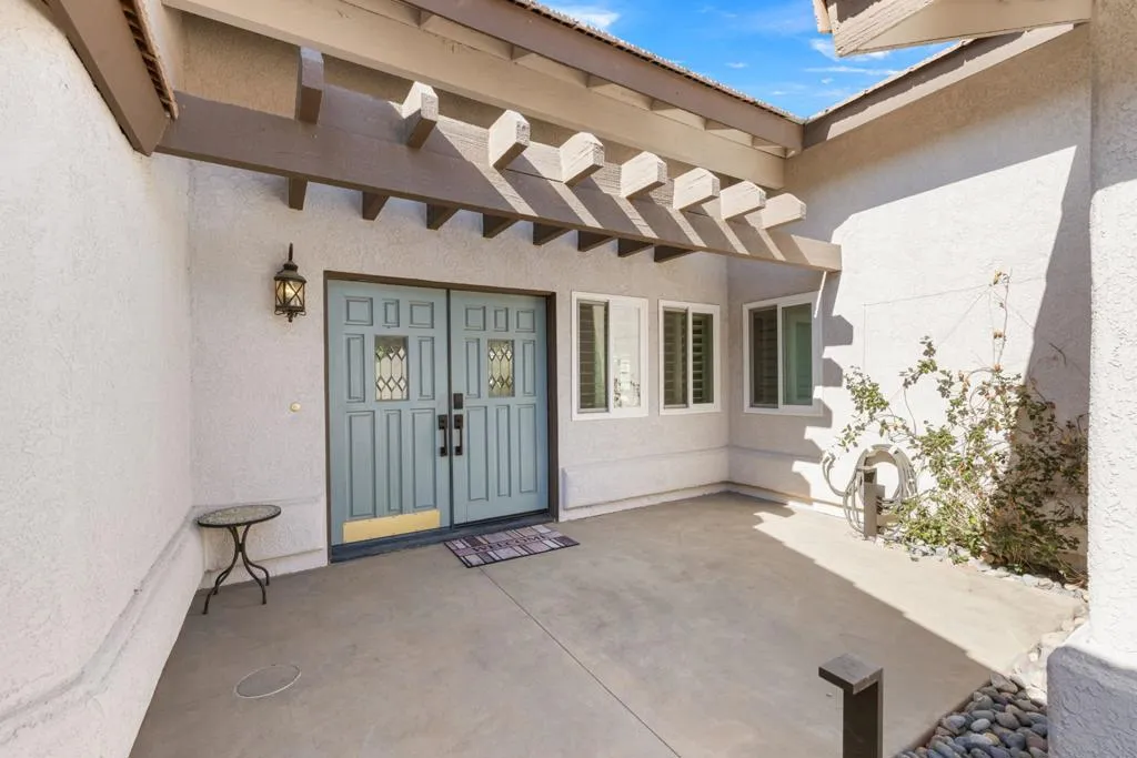43911 La Carmela Drive, Palm Desert, California 92211 home-pic-31