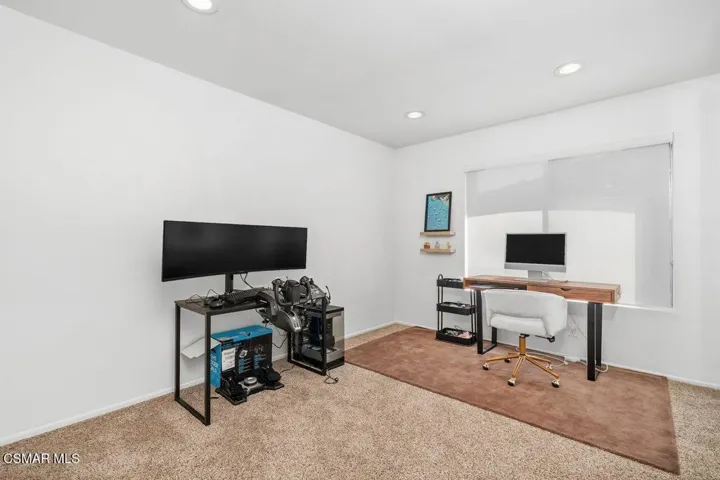 22_11909620_183771_183771-EI-122