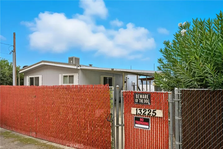 13225 Lakeshore Drive, Clearlake, California 95424