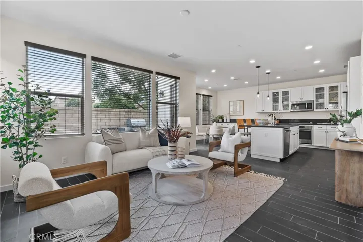 56 Clover, Lake Forest, California 92630