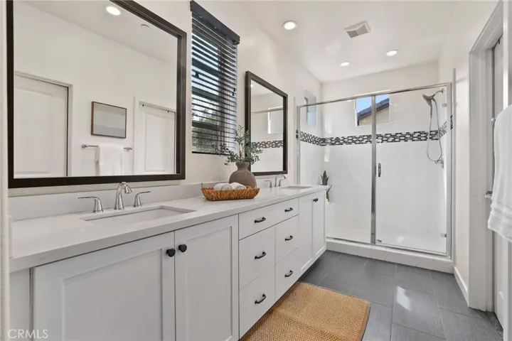 56 Clover, Lake Forest, California 92630