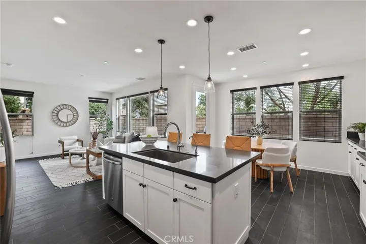 56 Clover, Lake Forest, California 92630