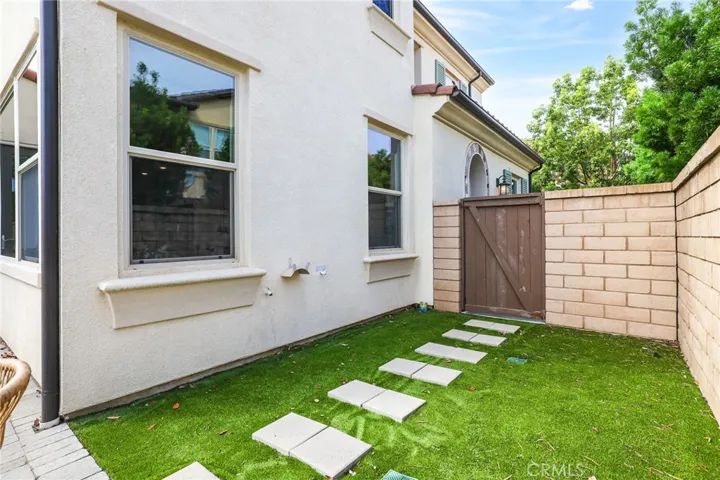 56 Clover, Lake Forest, California 92630