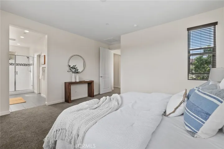 56 Clover, Lake Forest, California 92630