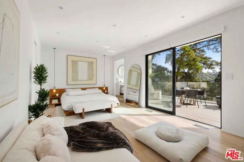 8583 Skyline Drive, Los Angeles, California 90046 home-pic-10