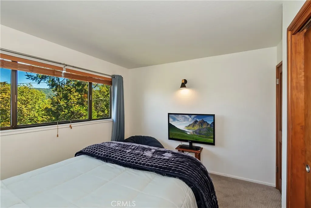 242 Weisshorn Drive, Crestline, California 92325 home-pic-34