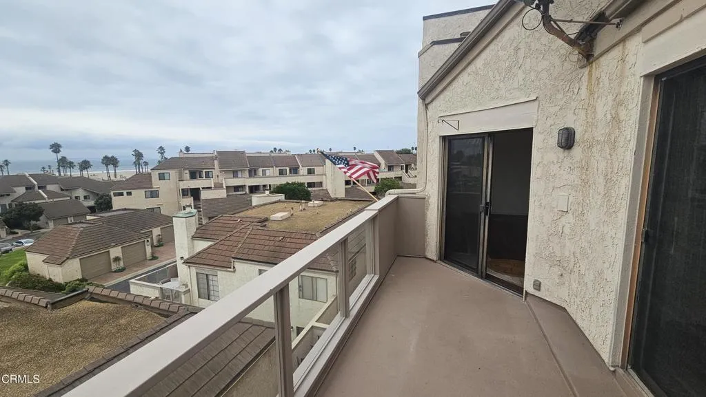 618 Island View Circle, Port Hueneme, California 93041 home-pic-3