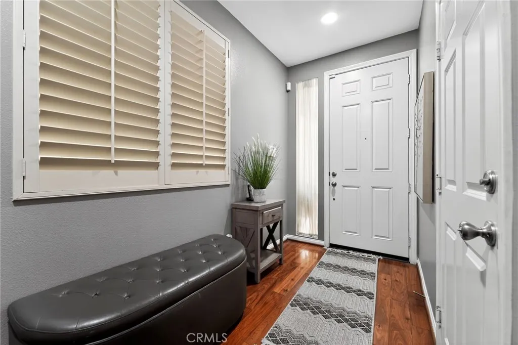 11926 Olive Glen, Los Angeles, California 90047 home-pic-4