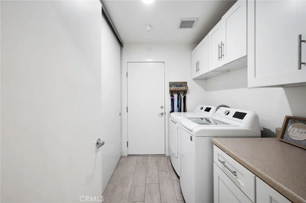 9151 Puesta Del Sol, Desert Hot Springs, California 92240 home-pic-25