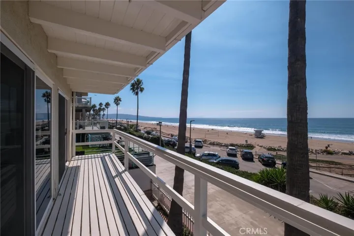 4416 The Strand B, Manhattan Beach, California 90266