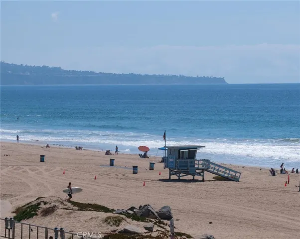 4416 The Strand B, Manhattan Beach, California 90266