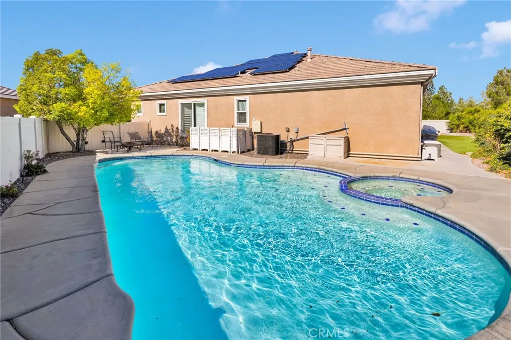 10215 Wascana, Apple Valley, California 92308 home-pic-5