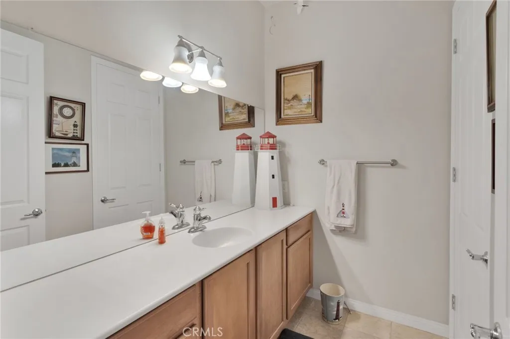 10215 Wascana, Apple Valley, California 92308 home-pic-21