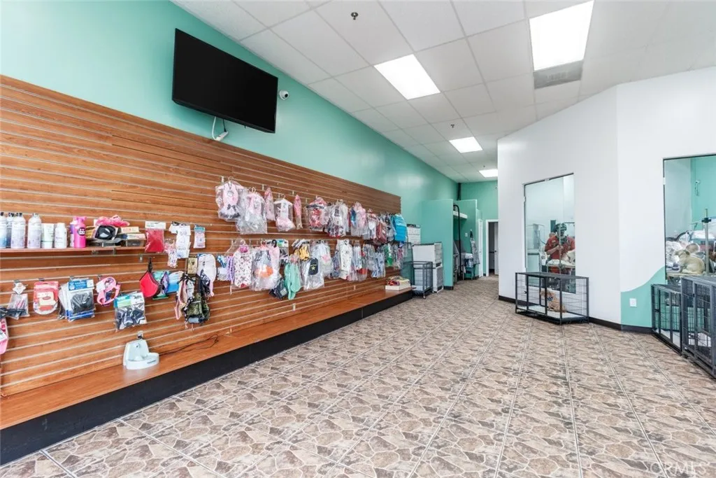 116 E Alameda Avenue, Burbank, California 91502 — photo 5
