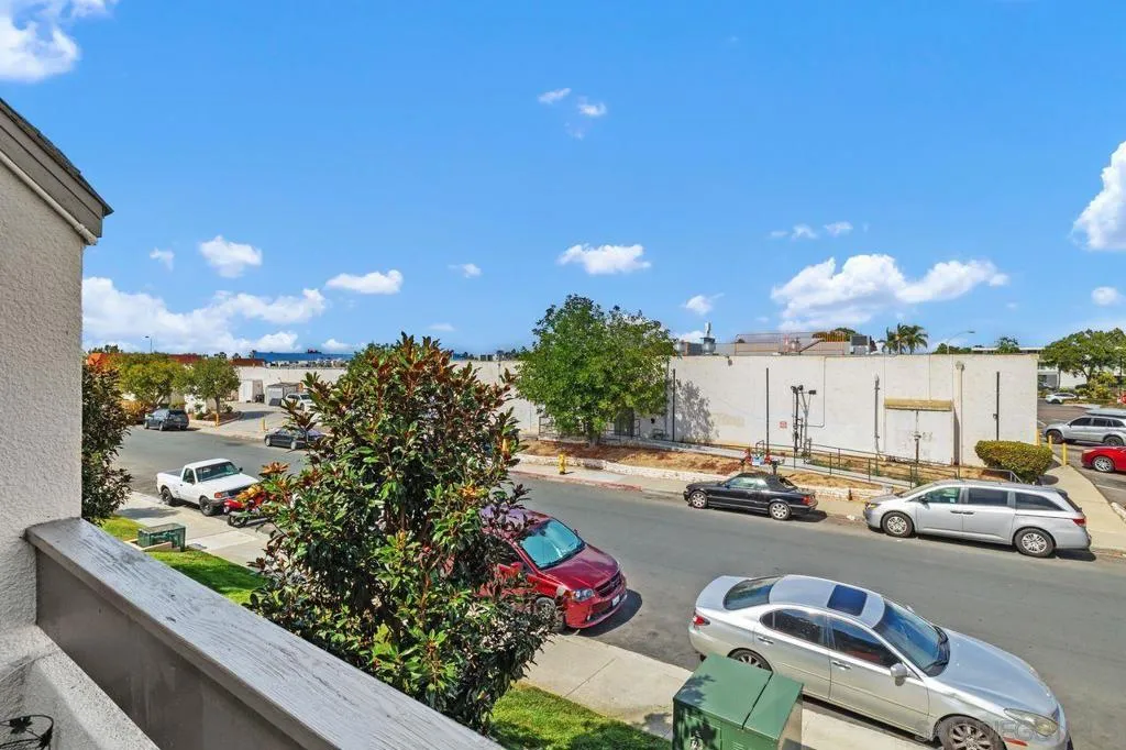 6333 Mount Ada Rd 258, San Diego, California 92111 home-pic-16