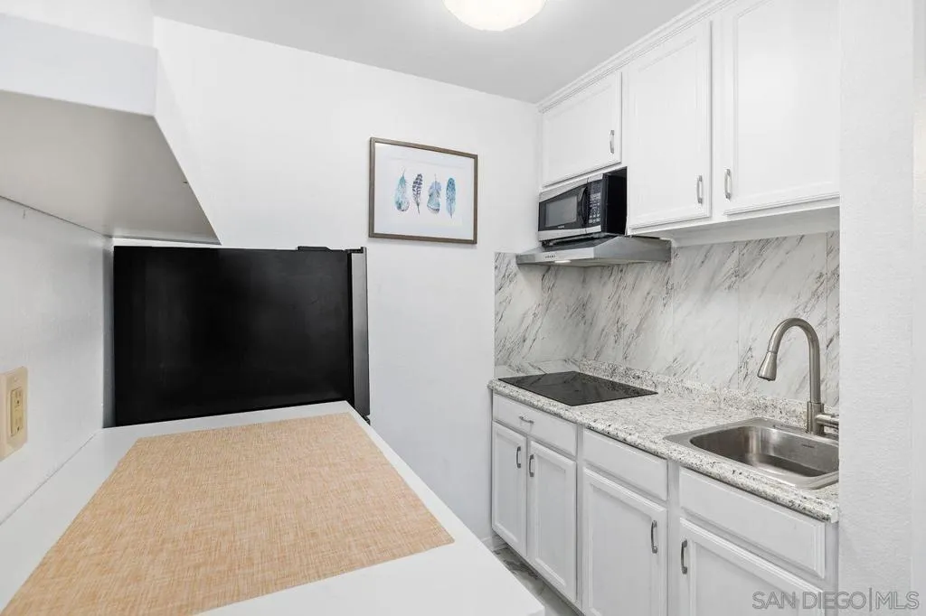 6333 Mount Ada Rd 258, San Diego, California 92111 home-pic-6