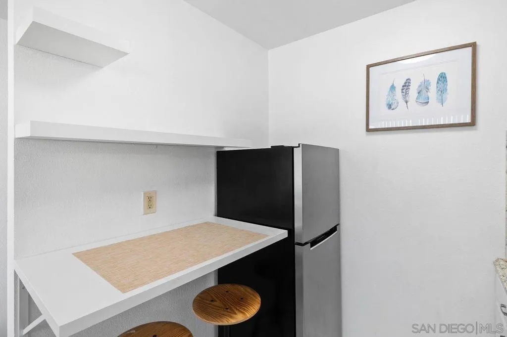 6333 Mount Ada Rd 258, San Diego, California 92111 home-pic-7