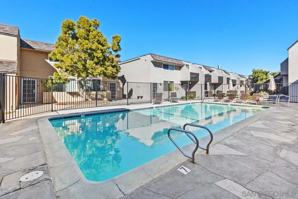 6333 Mount Ada Rd 258, San Diego, California 92111 home-pic-42