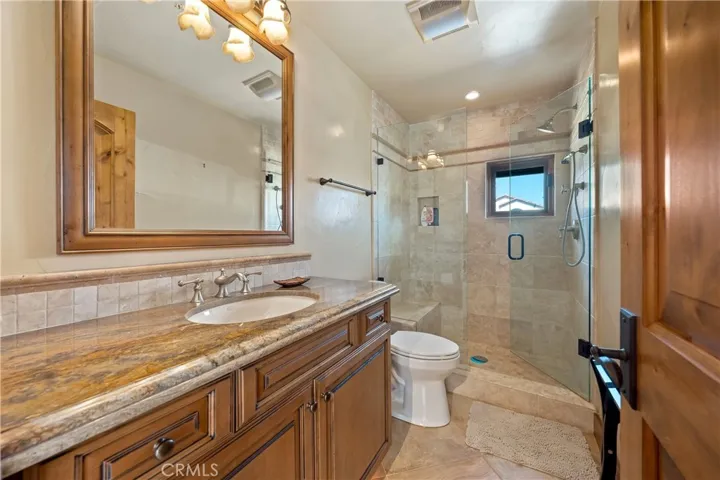 Casita ensuite bathroom