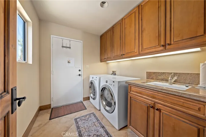 Laundry area