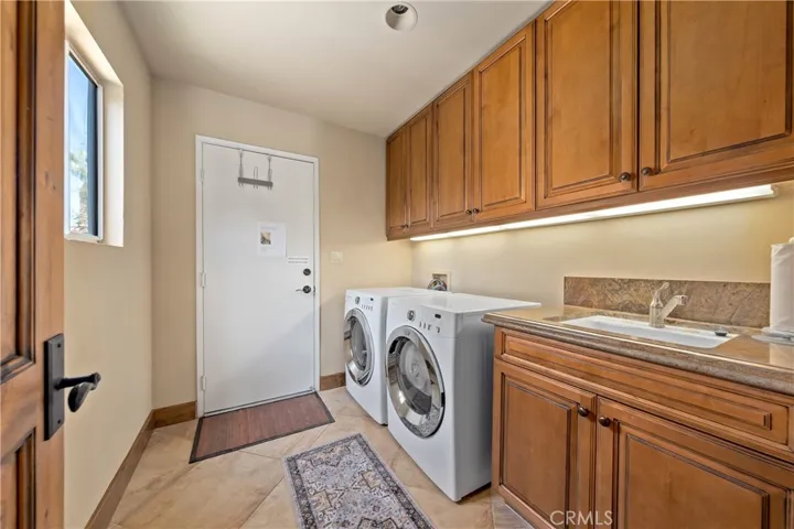 Laundry area