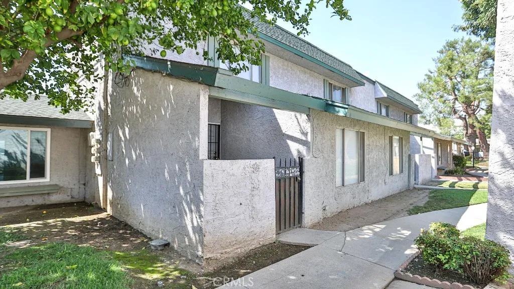 3600 Mountain Ave 14e, San Bernardino, California 92404 home-pic-3