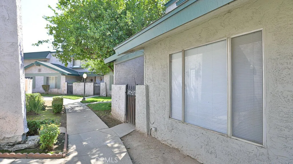 3600 Mountain Ave 14e, San Bernardino, California 92404 home-pic-2