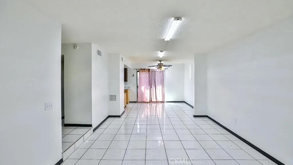 3600 Mountain Ave 14e, San Bernardino, California 92404 home-pic-21