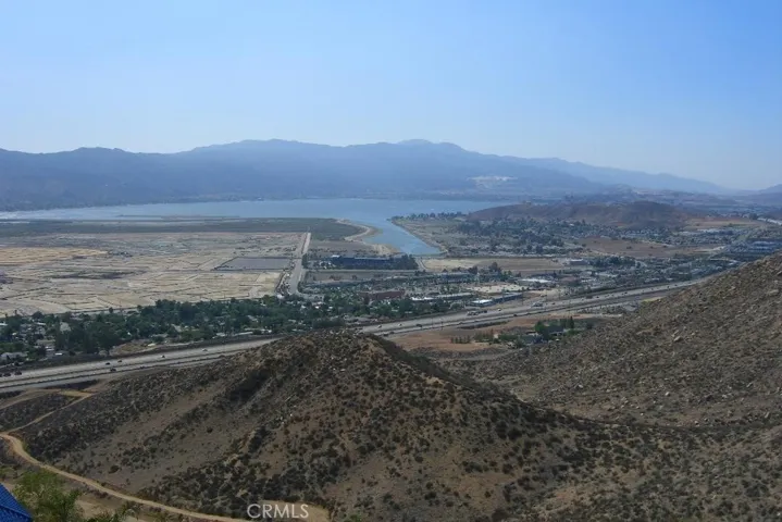 Lake Elsinore view