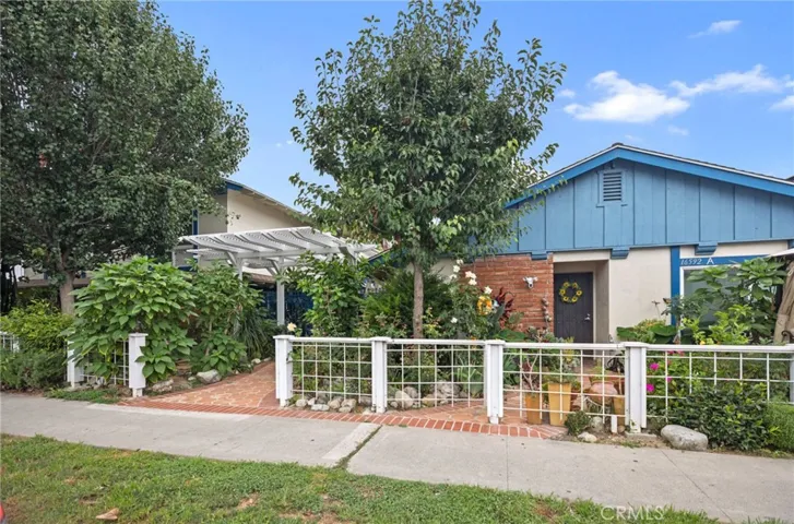 16592 16596 Alliance, Tustin, California 92780