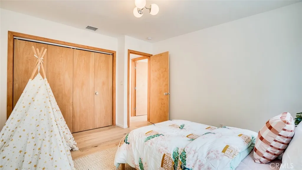 854 W Avenue 37, Los Angeles, California 90065 home-pic-45