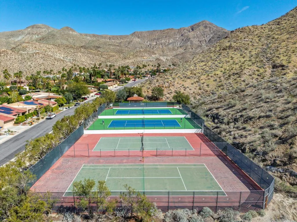 3520 E Bogert Trail E, Palm Springs, California 92264 home-pic-43
