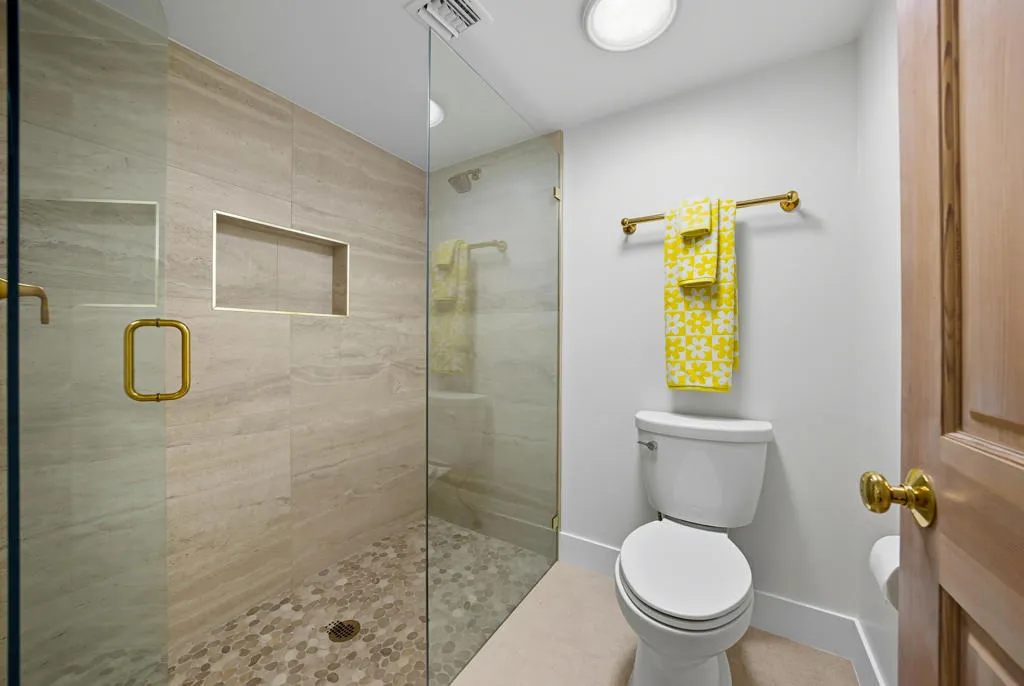 3520 E Bogert Trail E, Palm Springs, California 92264 home-pic-37