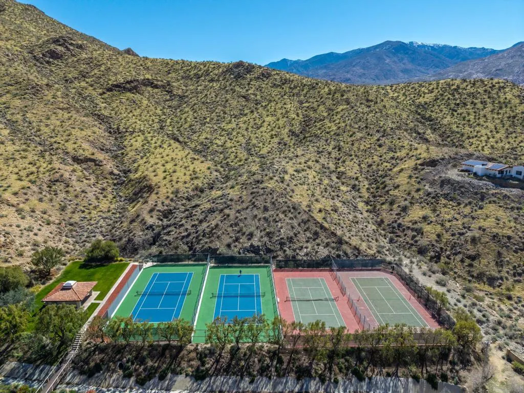 3520 E Bogert Trail E, Palm Springs, California 92264 home-pic-42