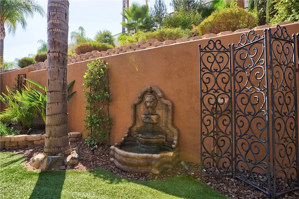 22711 22711 Inspiration Point, Riverside, California 92587 home-pic-28