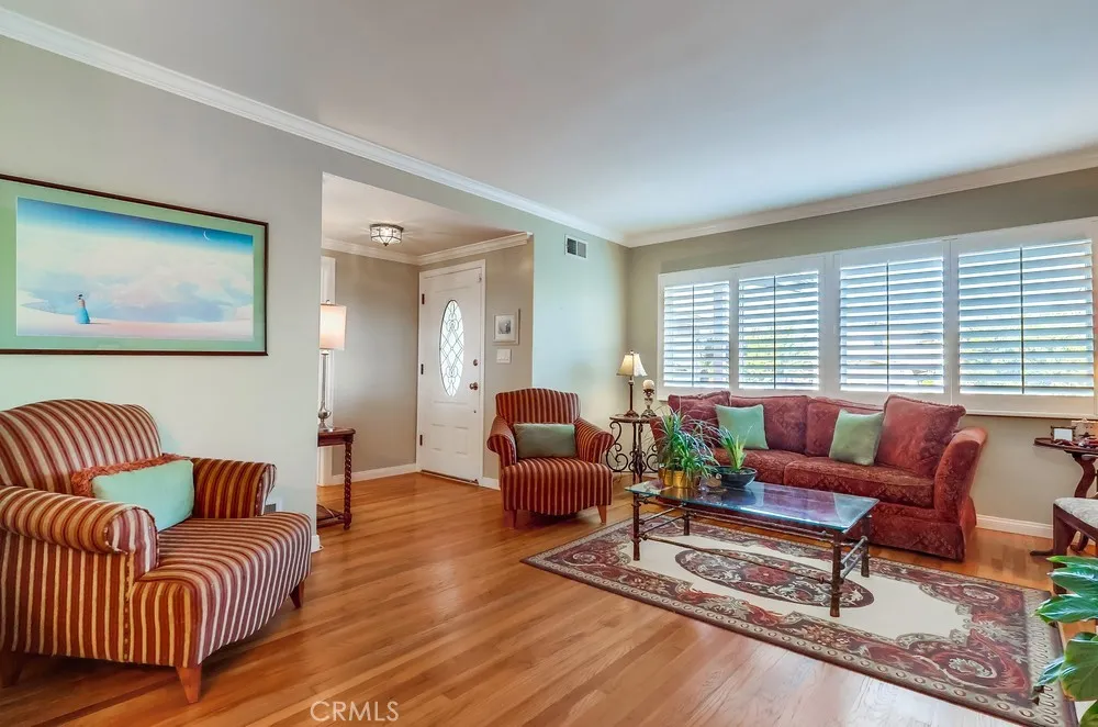 303 N Trotwood Avenue, San Pedro, California 90732 home-pic-8