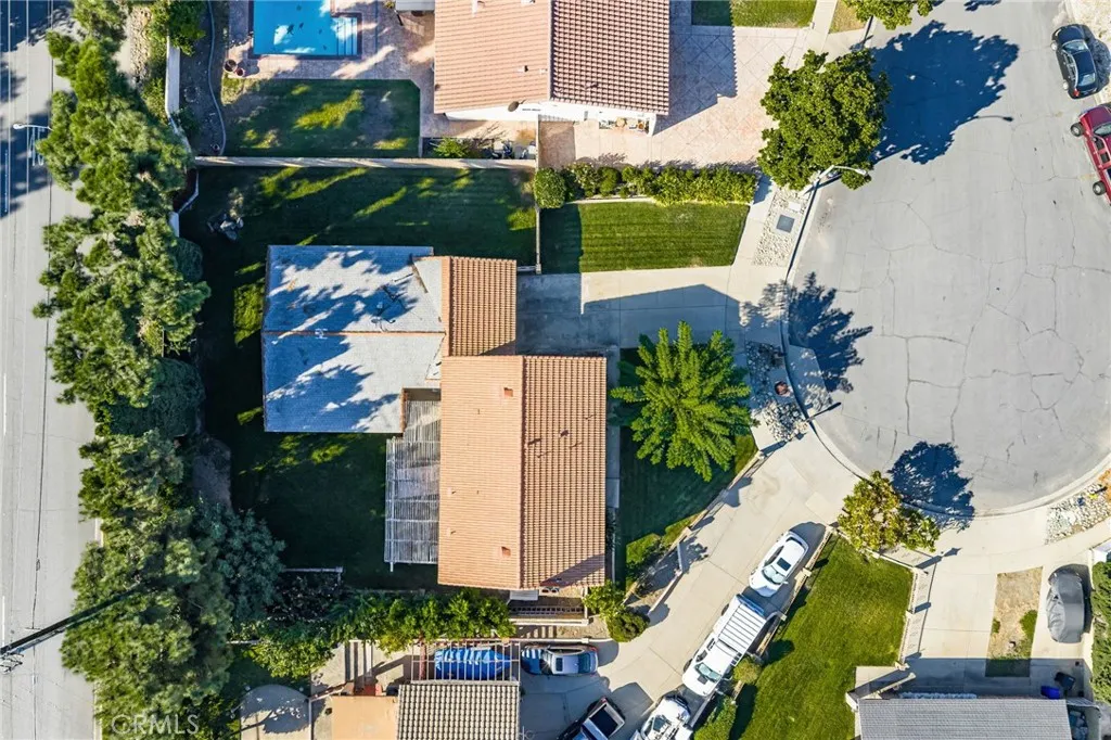 1613 Erin, Upland, California 91784 home-pic-30