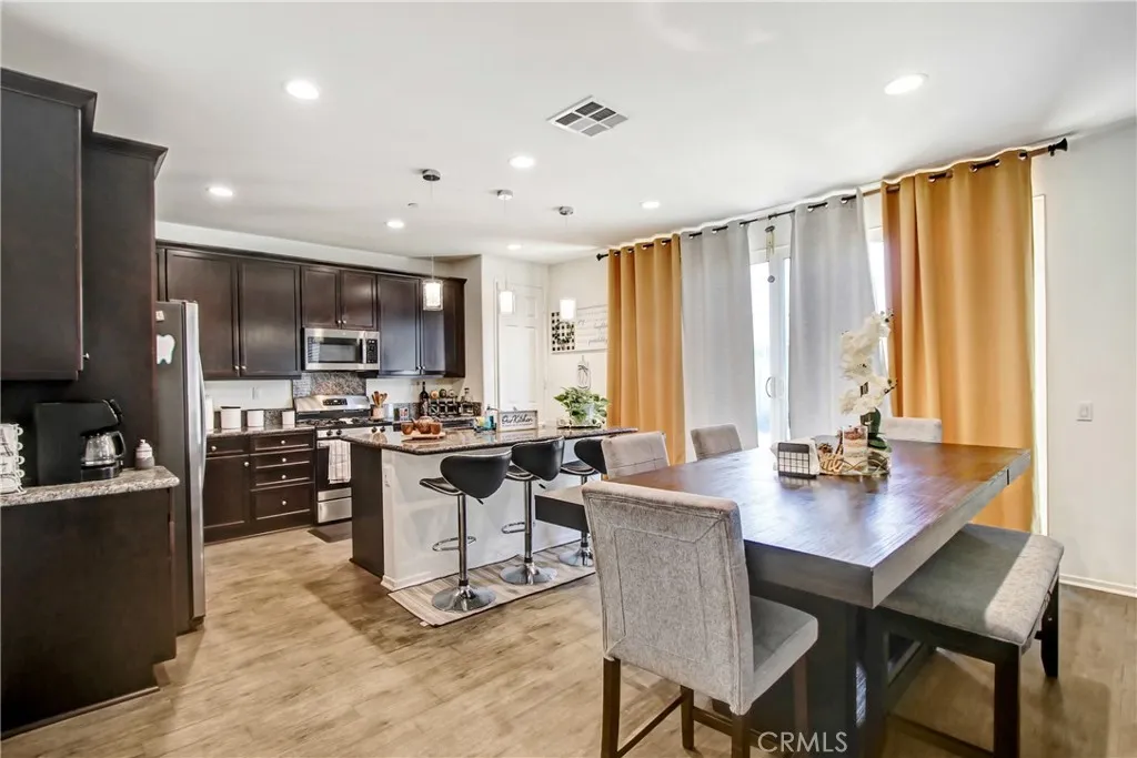 3444 Spring Wheat St, Perris, California 92570 home-pic-5