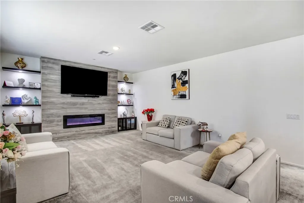 3444 Spring Wheat St, Perris, California 92570 home-pic-2