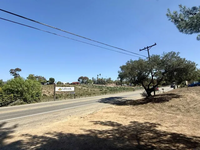 1851 E Mission Road, Fallbrook, California 92028