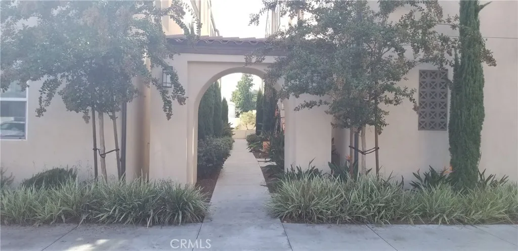 623 W Foothill 39, Glendora, California 91741 home-pic-2