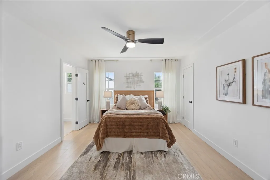 4254 W 58th Place, Los Angeles, California 90043 home-pic-20