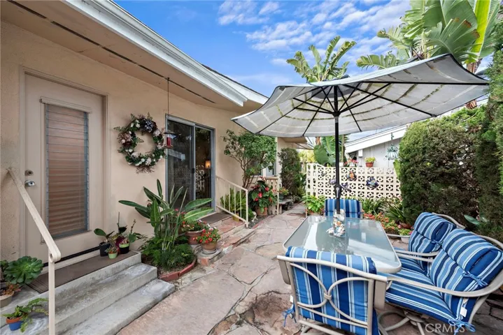 114 Yorktown, Newport Beach, California 92660